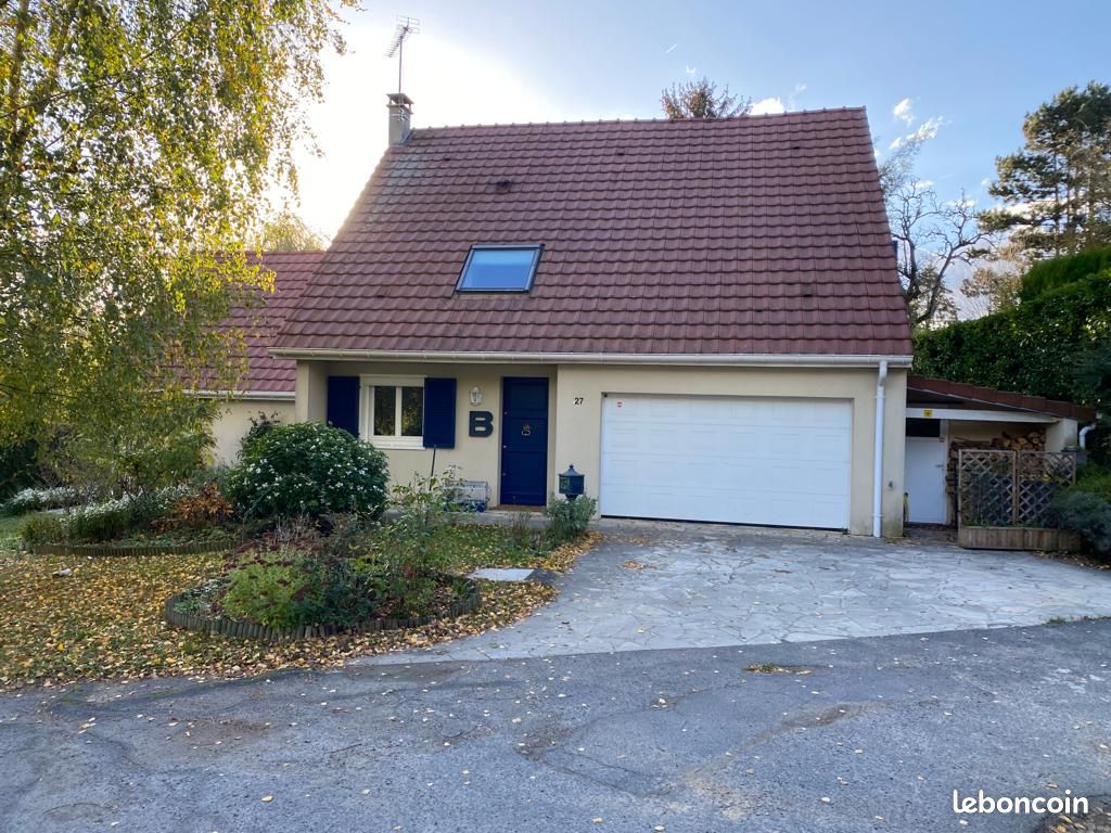 Casa de 5 dormitorios en Saint-Witz, France No. 345799