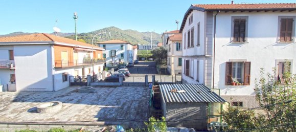 Apartamento de 5 habitaciónes en Fivizzano, Italy No. 134757 3