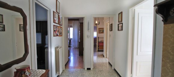 Apartamento de 5 habitaciónes en Fivizzano, Italy No. 134757 29