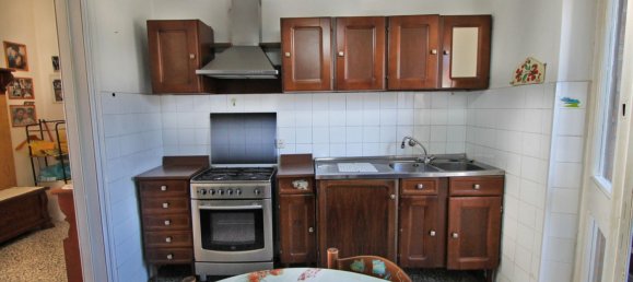 Apartamento de 5 habitaciónes en Fivizzano, Italy No. 134757 32