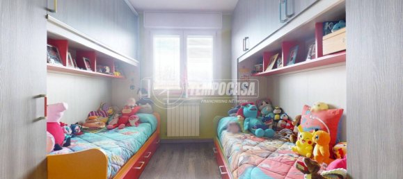 Apartamento de 2 dormitorios en Borgo San Dalmazzo, Italy No. 193307 17