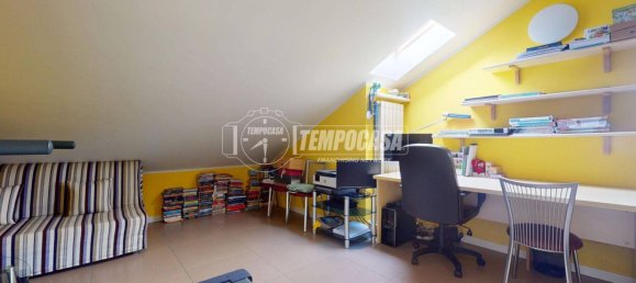 Apartamento de 2 dormitorios en Borgo San Dalmazzo, Italy No. 193307 33
