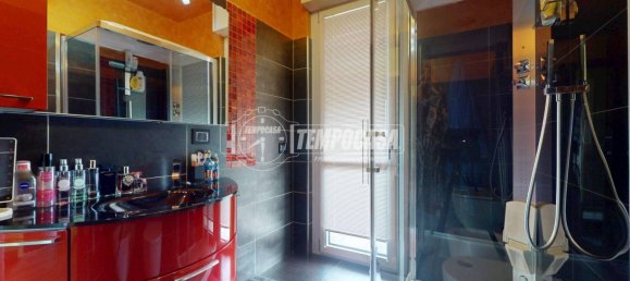 Apartamento de 2 dormitorios en Borgo San Dalmazzo, Italy No. 193307 13