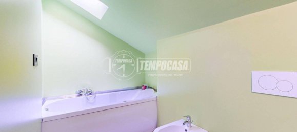 Apartamento de 2 dormitorios en Borgo San Dalmazzo, Italy No. 193307 29