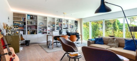 6 bedrooms Villa in Cascais, Portugal No. 123502 10