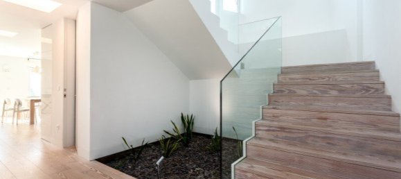 6 bedrooms Villa in Cascais, Portugal No. 123502 29