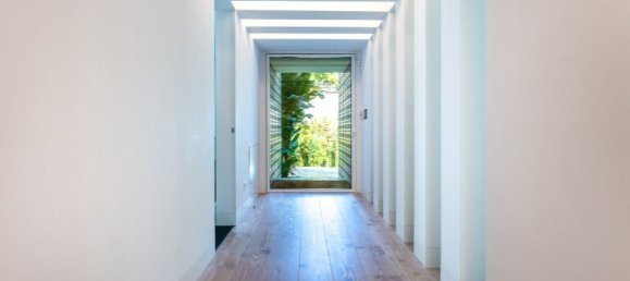 6 bedrooms Villa in Cascais, Portugal No. 123502 9