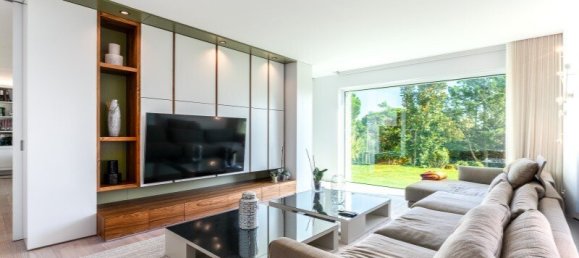 6 bedrooms Villa in Cascais, Portugal No. 123502 13