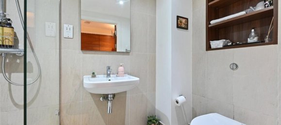 2 bedrooms Apartment in London, United Kingdom No. 3839 11