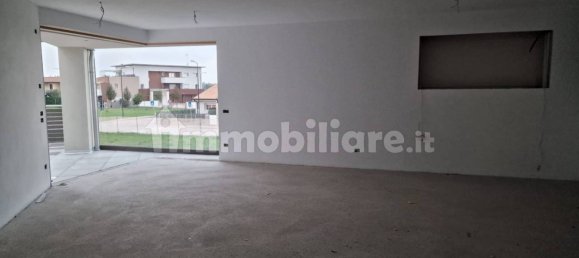 3 bedrooms Penthouse in Treviso, Italy No. 218658 40