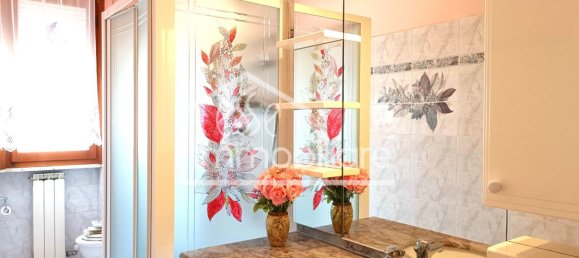 5 bedrooms Apartment in Empoli, Italy No. 363867 8