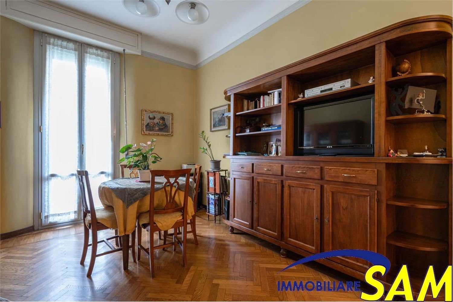 3 bedrooms Apartment in Milan, Italy No. 314183