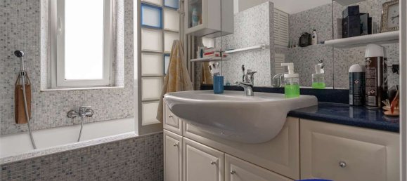 3 bedrooms Apartment in Milan, Italy No. 314183 14