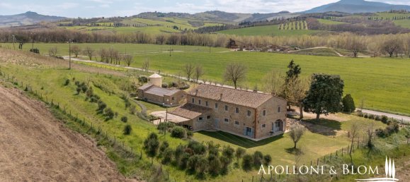 9 bedrooms House in Pienza, Italy No. 56435 39