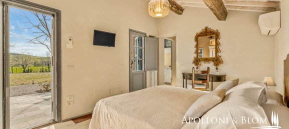 9 bedrooms House in Pienza, Italy No. 56435 36