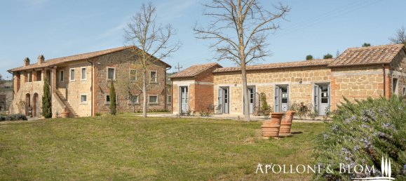 9 bedrooms House in Pienza, Italy No. 56435 32