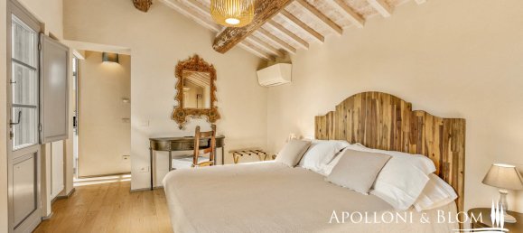 9 bedrooms House in Pienza, Italy No. 56435 35