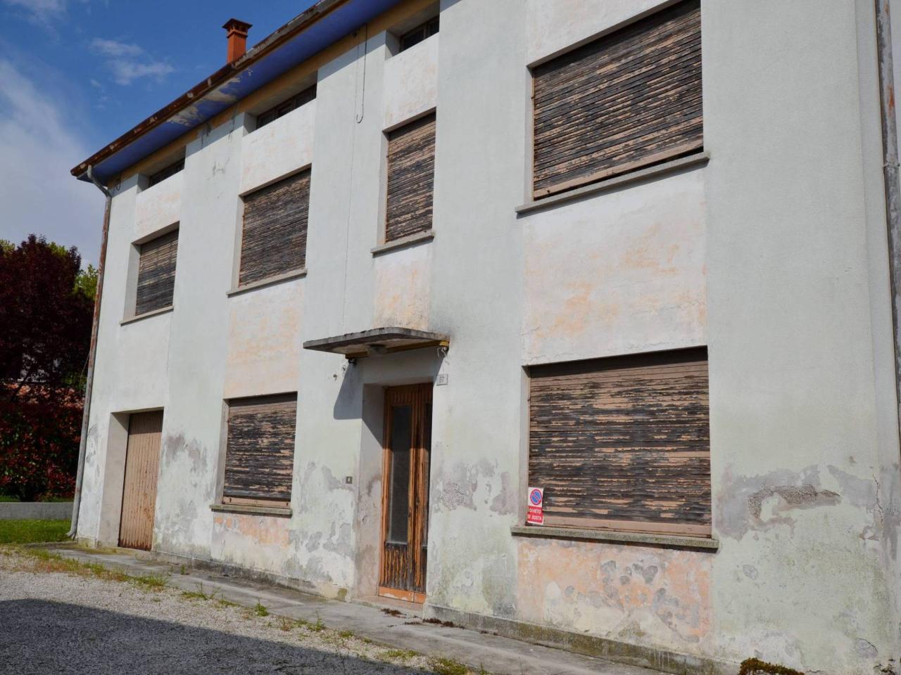 6غرفة منزل في Pordenone, Italy رقم 176079