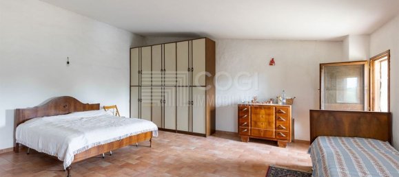 6 rooms House in Conselice, Italy No. 299520 17