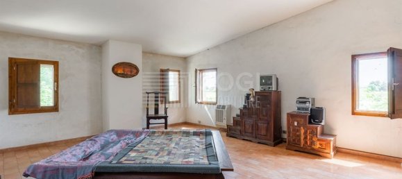 6 rooms House in Conselice, Italy No. 299520 19