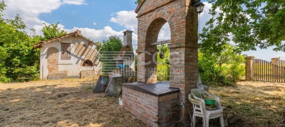 6 rooms House in Conselice, Italy No. 299520 9