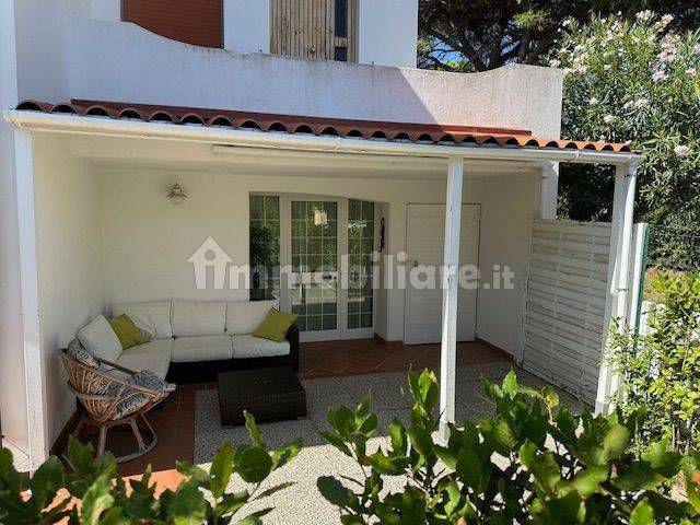 Дом с 2 спальнями в Розиньяно Мариттимо, Италия № 351043