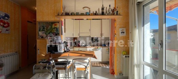 2 bedrooms Apartment in Sarzana, Italy No. 275463 14