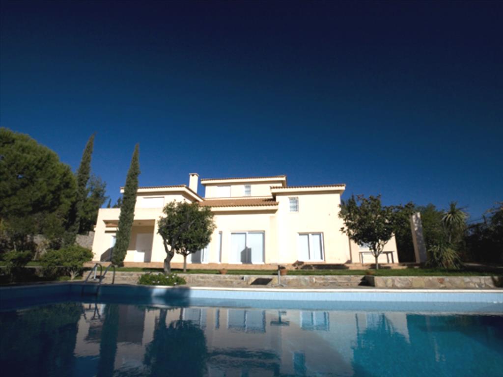 5 bedrooms Villa in Paiania, Greece No. 6648