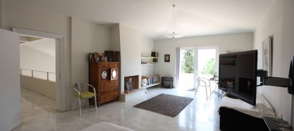 5 bedrooms Villa in Paiania, Greece No. 6648 18