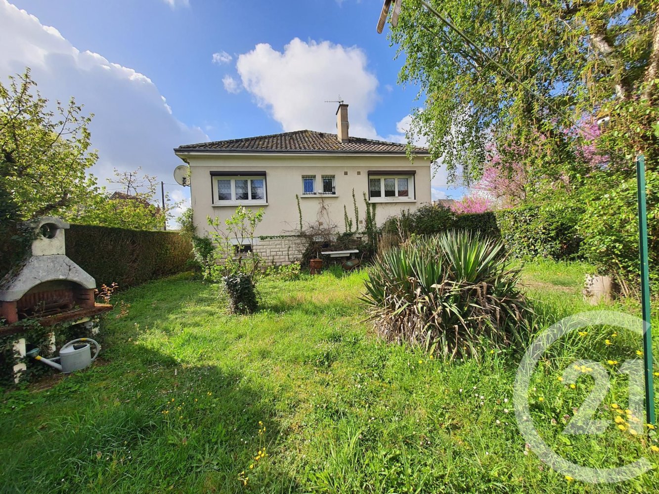 2 Schlafzimmer Haus in Saint-Gaultier, France, Nr. 73309