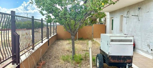 2 bedrooms Villa in Manfredonia, Italy No. 380092 6