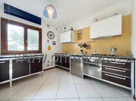 Casa de 6 divisões em Zero Branco, Italy N.º 84753