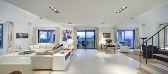 5 bedrooms Villa in Malaga, Spain No. 121323 50