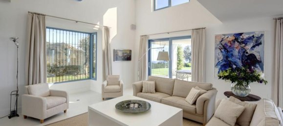 5 bedrooms Villa in Malaga, Spain No. 121323 36
