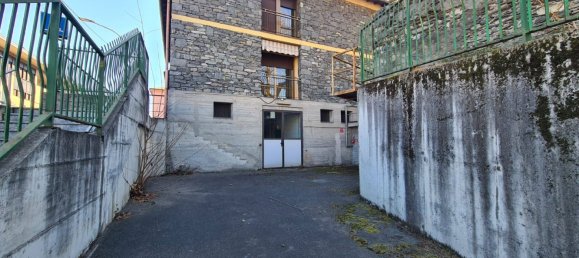 Здание 2494м² в Делебьо, Италия № 2029 5