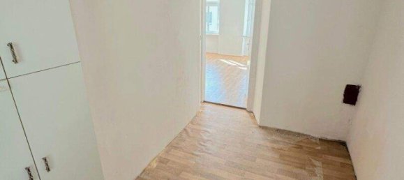 3 rooms Apartment in Favoriten, Austria No. 151551 4