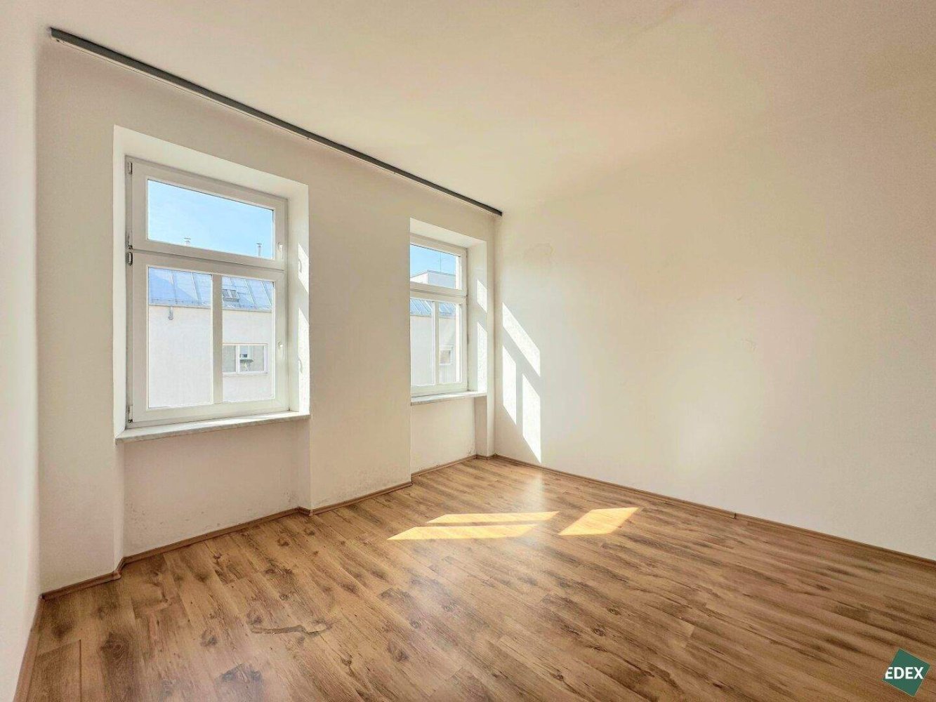 3 rooms Apartment in Favoriten, Austria No. 151551