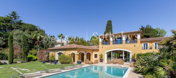 8 bedrooms Villa in Antibes, France No. 247292 2