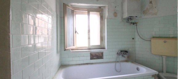 1 bedroom House in Mirabello Sannitico, Italy No. 167168 9