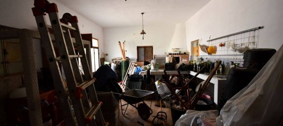 2 bedrooms House in Martina Franca, Italy No. 109768 9