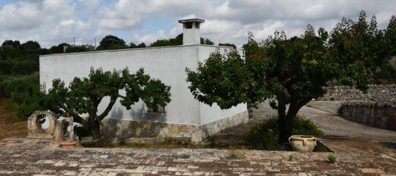 2 bedrooms House in Martina Franca, Italy No. 109768 2