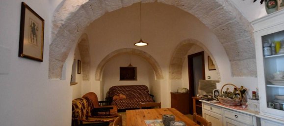 2 bedrooms House in Martina Franca, Italy No. 109768 3