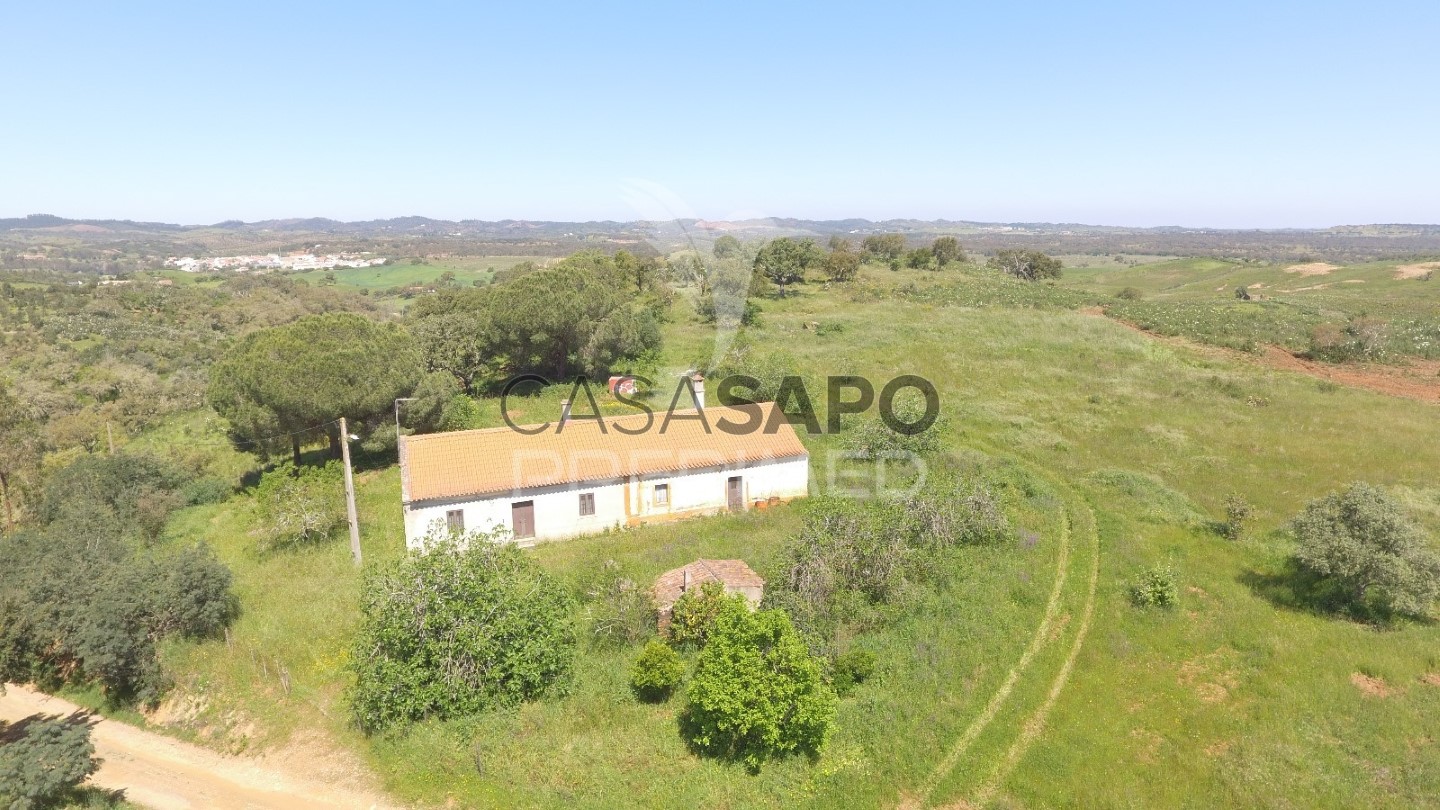 3 bedrooms House in Quarteira, Portugal No. 196960