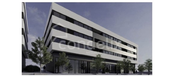 94m² Commercial property in Fanzeres, Portugal No. 57488 7