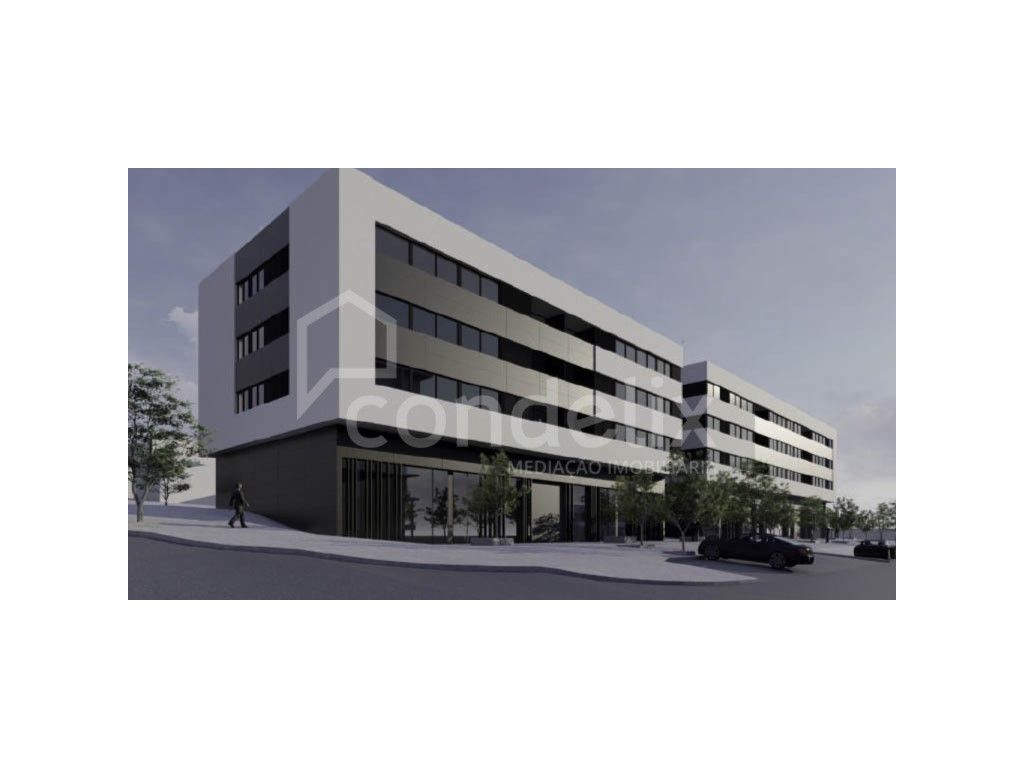 94m² Commercial property in Fanzeres, Portugal No. 57488