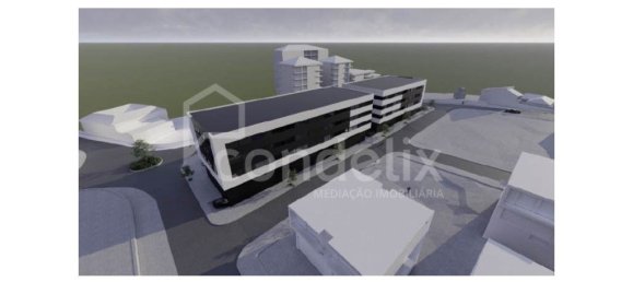94m² Commercial property in Fanzeres, Portugal No. 57488 12