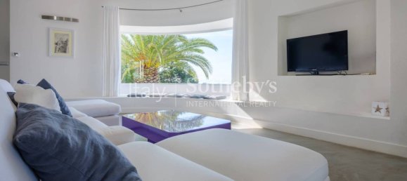 6 bedrooms Villa in Castrignano del Capo, Italy No. 156572 5