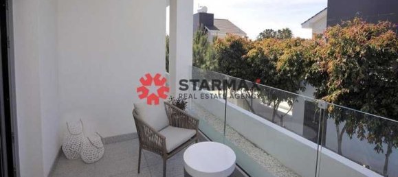 3 chambres Propriété commerciale à Pervolia, Cyprus No. 80835 12