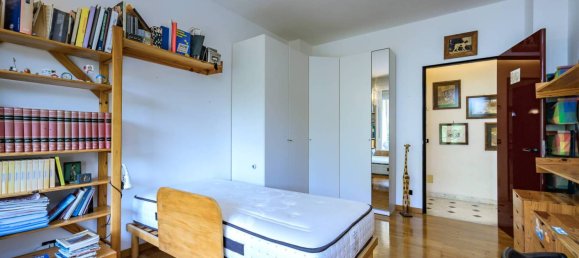 2 bedrooms Apartment in Genoa, Italy No. 313392 12
