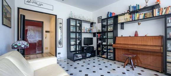 2 bedrooms Apartment in Genoa, Italy No. 313392 4